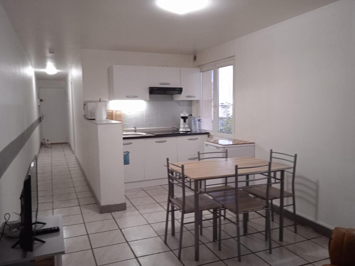Le Chauvinois Apartment Шовини Екстериор снимка