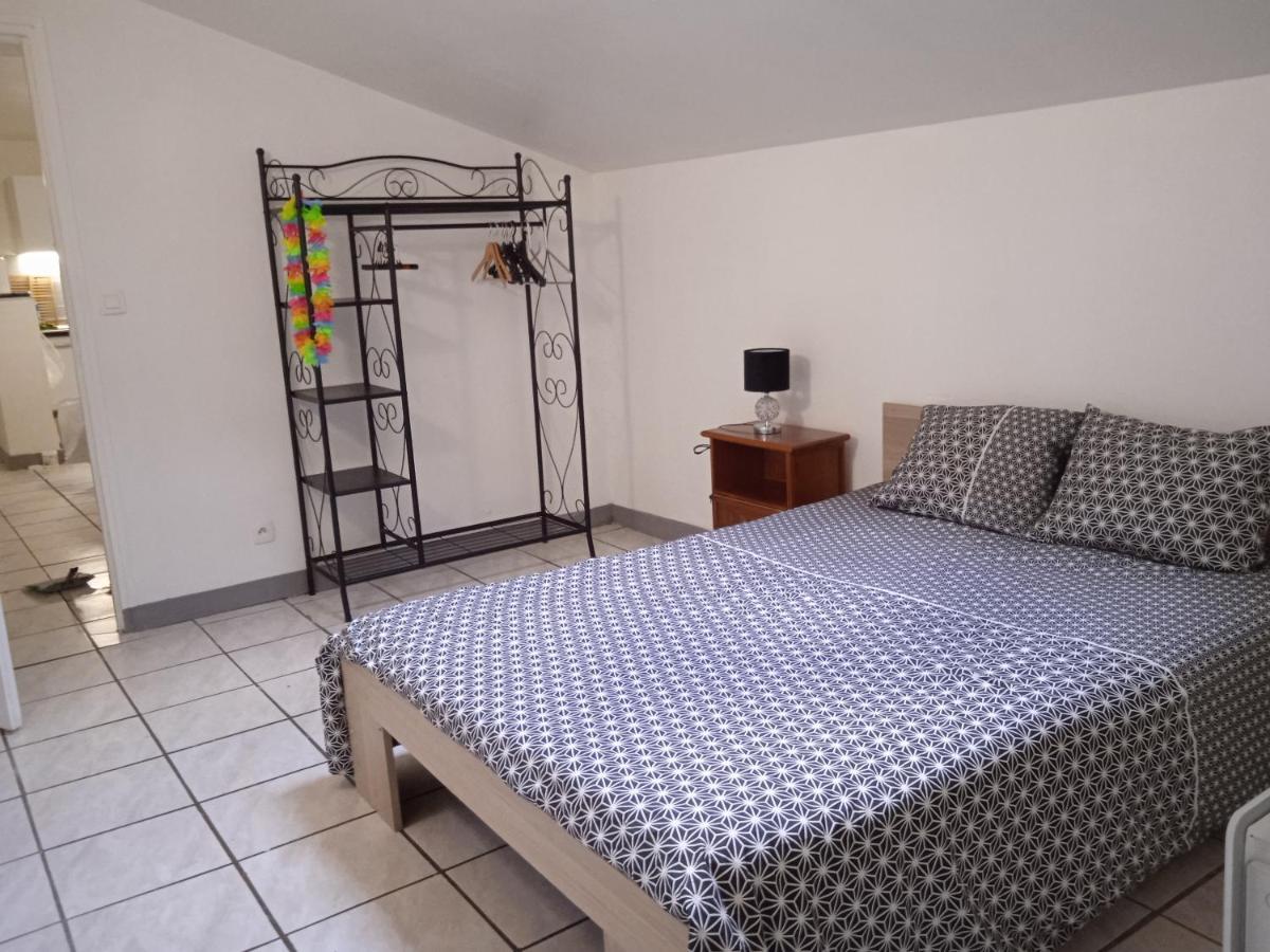 Le Chauvinois Apartment Шовини Екстериор снимка